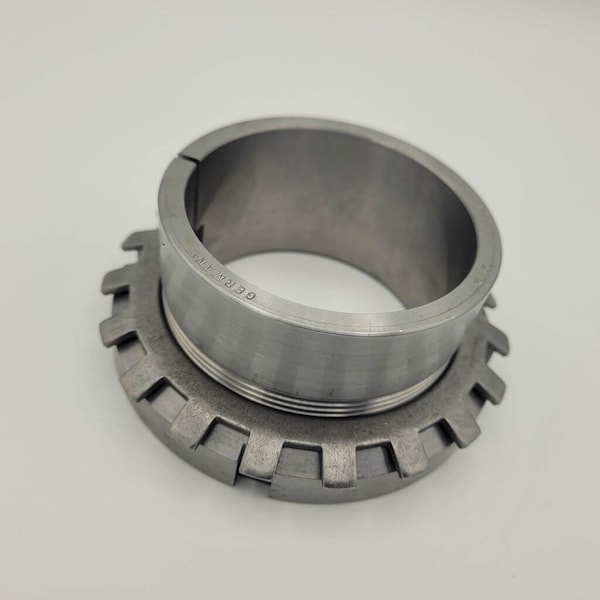 Adapter/Withdrawl/Hyd/Sleeveh,